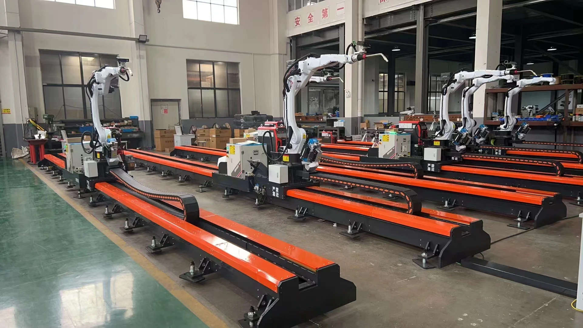 Industrial Robot Track Welding Industrial Robot  Crawler Welding Robot Welding Machine Positioner