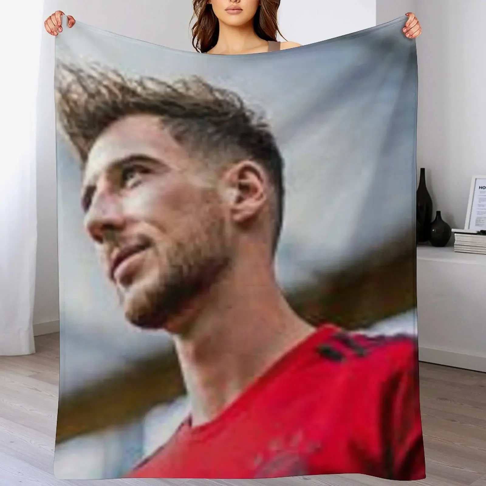 

Leon Christoph Goretzka Art Throw Blanket Soft Big Travel funny gift Heavy Blankets