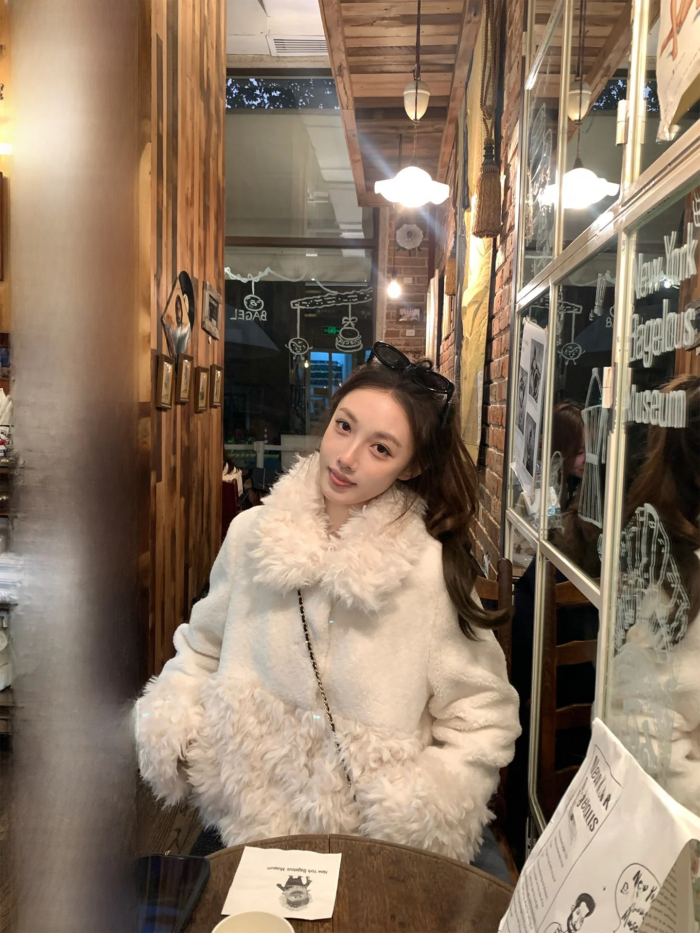 

Утепленное теплое женское пальто с воротником из овчины, длинное и короткое, в повседневном стиле, с подкладкой из полиэфирного волокна, свободного кроя