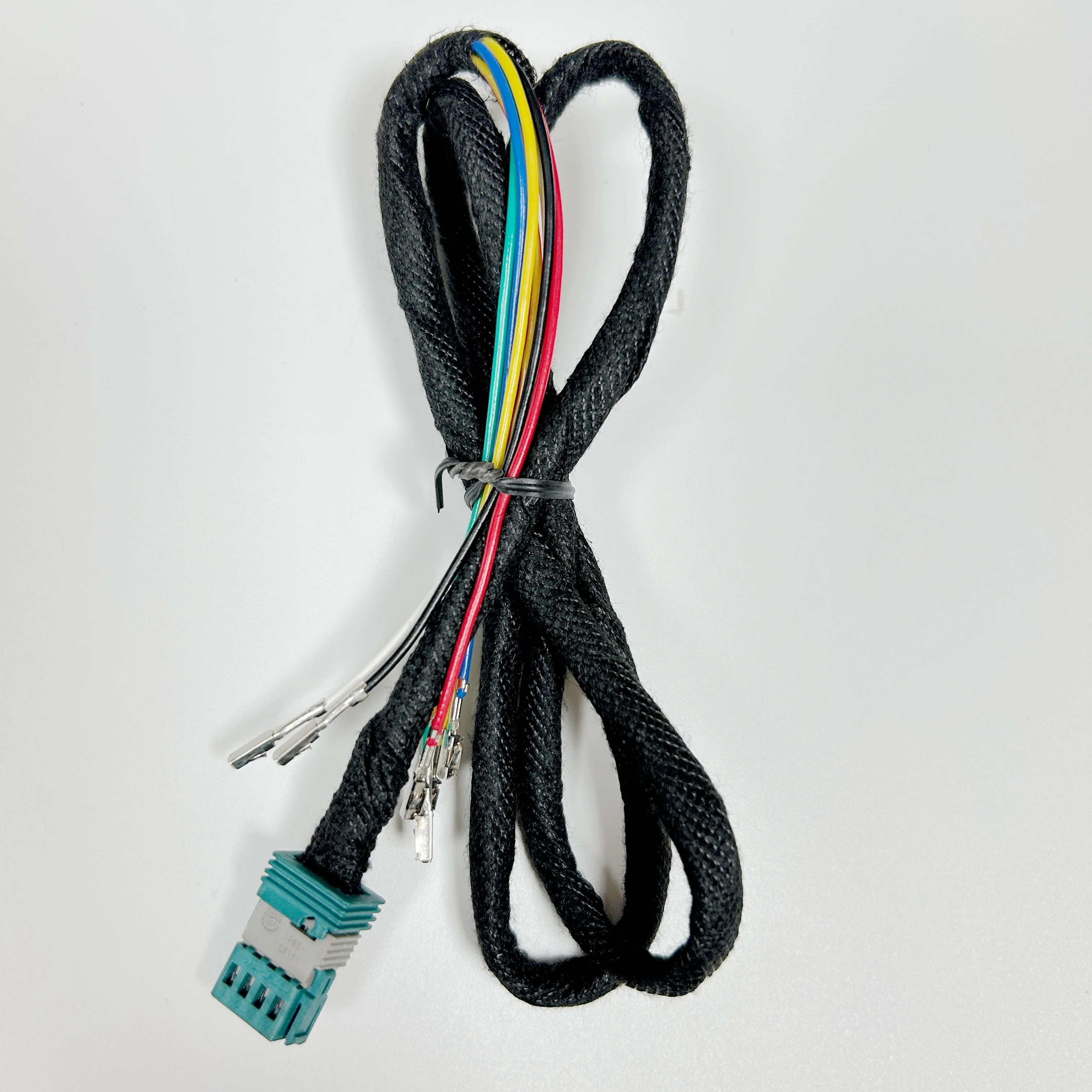 

9-965382-2/965383-1 is suitable for B MW Vol kswagen reverse rearview mirror connector non-destructive wiring harness
