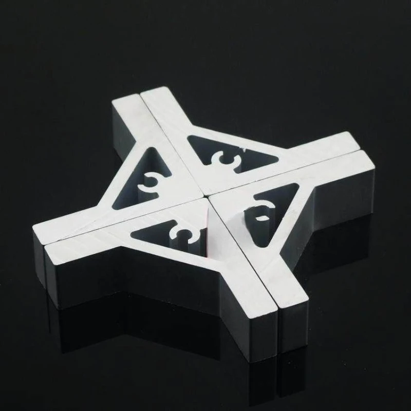 Wooden ancient sail model tool: right angle backer - auxiliary tool to ensure that the keel and ribs are perpendicular to each