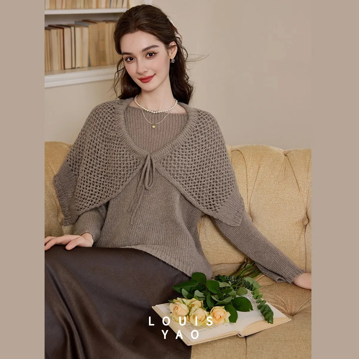

LOUISYAO 2026 Осенне-зимний свитер из смесовой шерсти свободного кроя, женский дизайнерский стиль, с воротником-шалью, высококачественный трикотажный топ