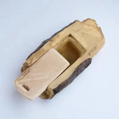 Outdoor Garden Hidden Keys Resin Branch Saver WeatherProof Durable Hider Fake Rock Key Holder Branch