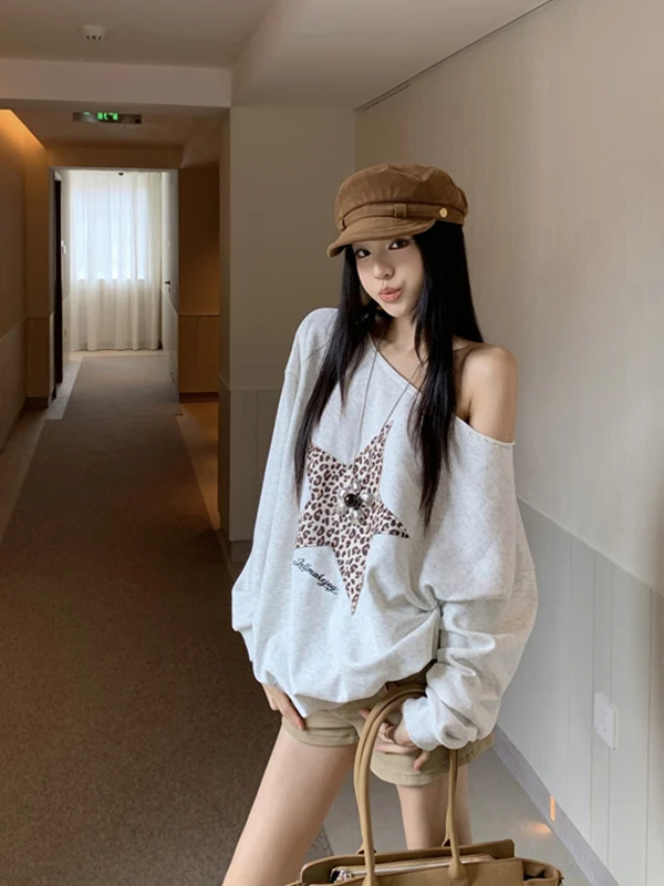 

Женская толстовка свободного кроя с леопардовым принтом и длинными рукавами, весенне-осенняя, в американском стиле, с открытыми плечами, повседневная, облегающая, для похудения