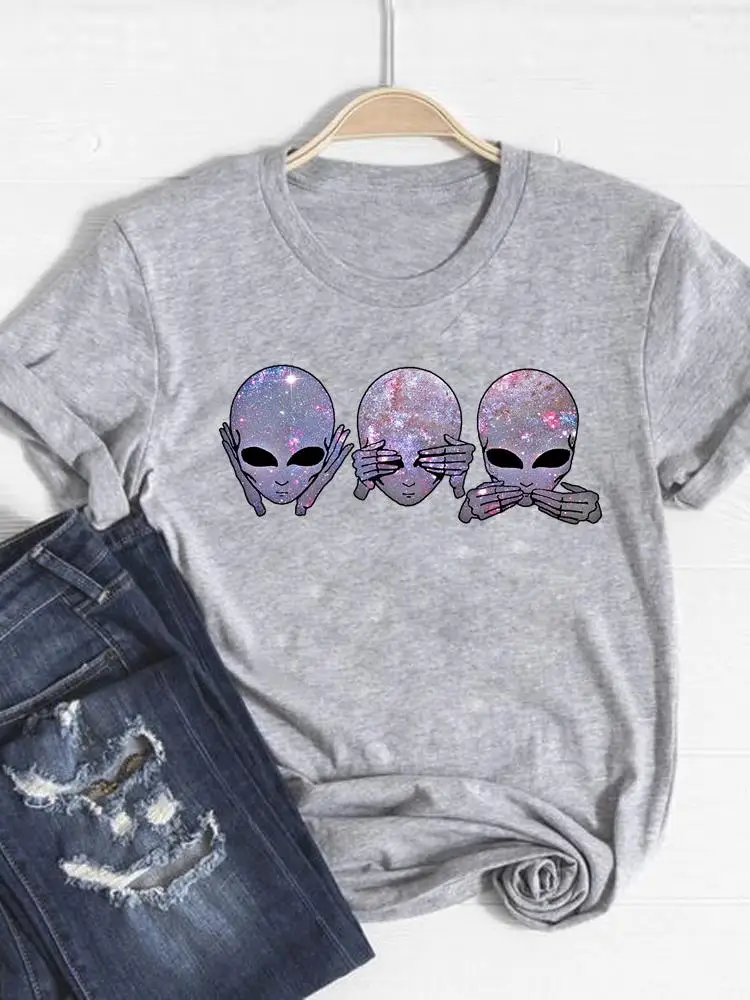 Print T Shirt Short Sleeve Summer Clothes Women Clothing Fashion Alien Love Style Trend Face Graphic T-shirt Gray Basic Tee Top