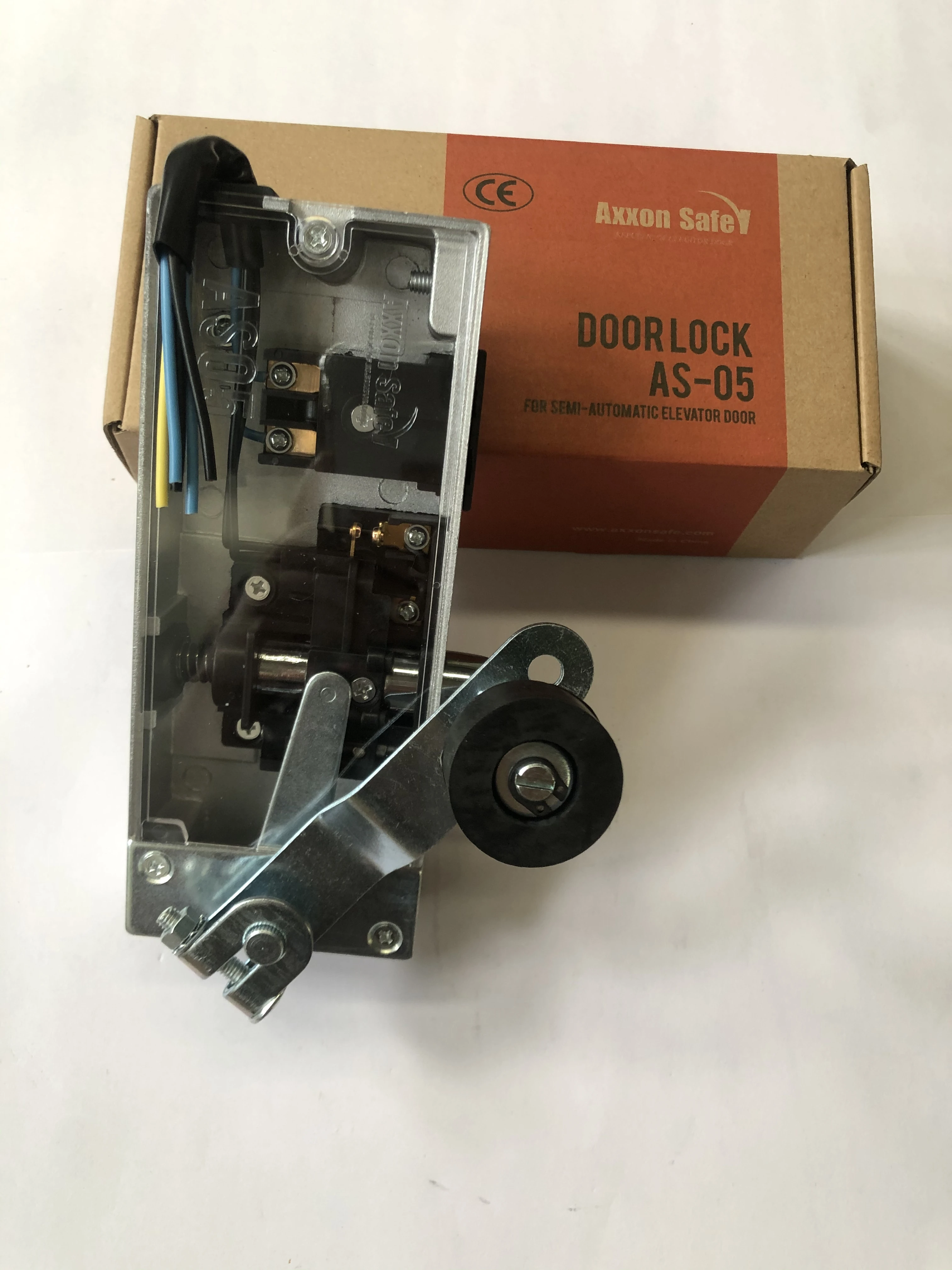 Zowee سعر الجملة مصعد سوينغ قفل الباب رفع قفل الباب لباب التأرجح AS05 AXXSON آمن