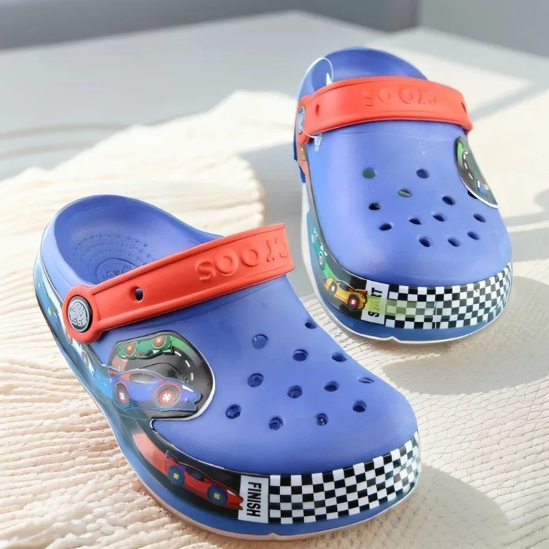 Lightning McQueen2024 new boys animation cartoon flashing hole shoes McQueen Cars Baotou sandals creative non-slip beach shoes