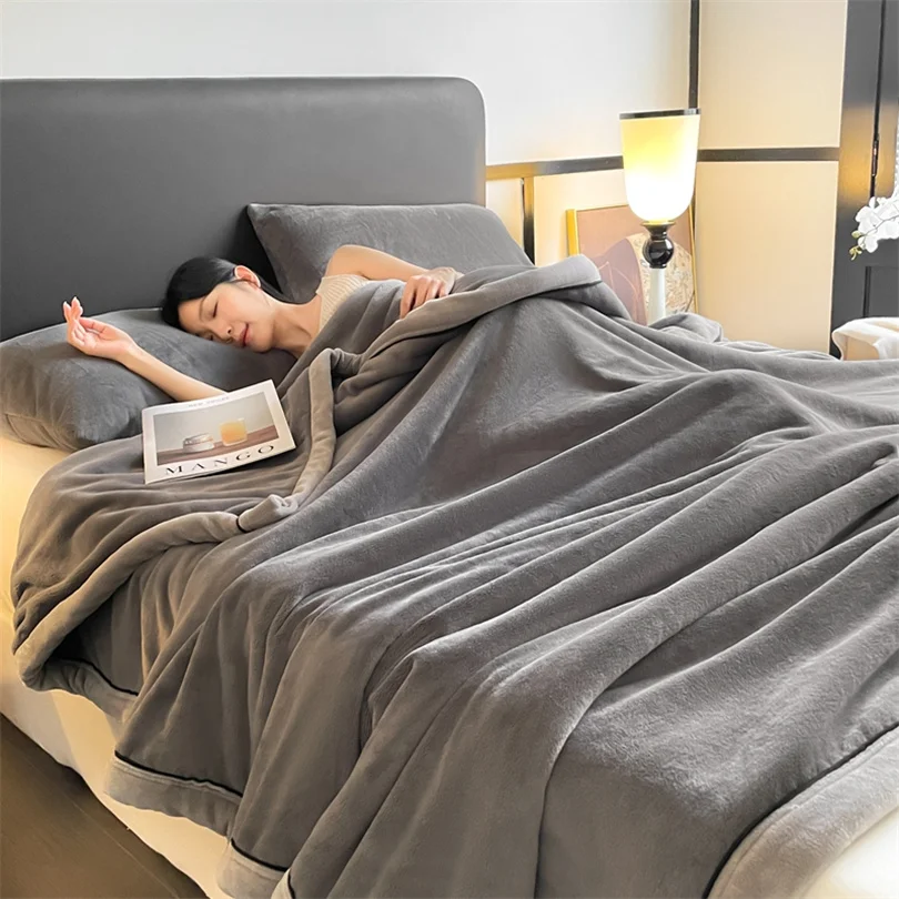 

Утолщенное двухслойное одеяло, сохраняющее тепло, зимние одеяла для кровати, двойное пододеяльник Queen, молочный бархат, мягкая простыня, сплошной цвет