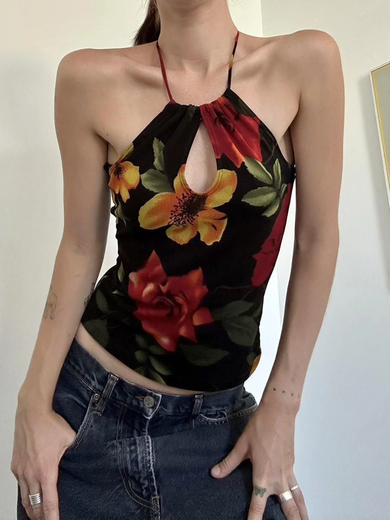 Vintage Aesthetic Big Floral Print Slim Backless Tie Halter Top Women Summer Vacation Tank Vest