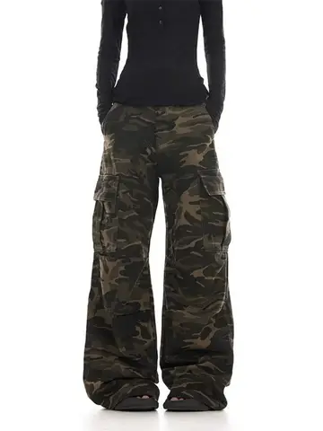 Pantaloni casual cargo a gamba larga multitasche con gamba dritta ampia mimetica dal design vintage taglie forti da donna
