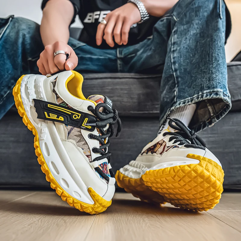 

2025 Новая толстая подошва, увеличивающая рост, удобная тенденция, модная повседневная спортивная индивидуальная мужская обувь с низким берцем, тренд