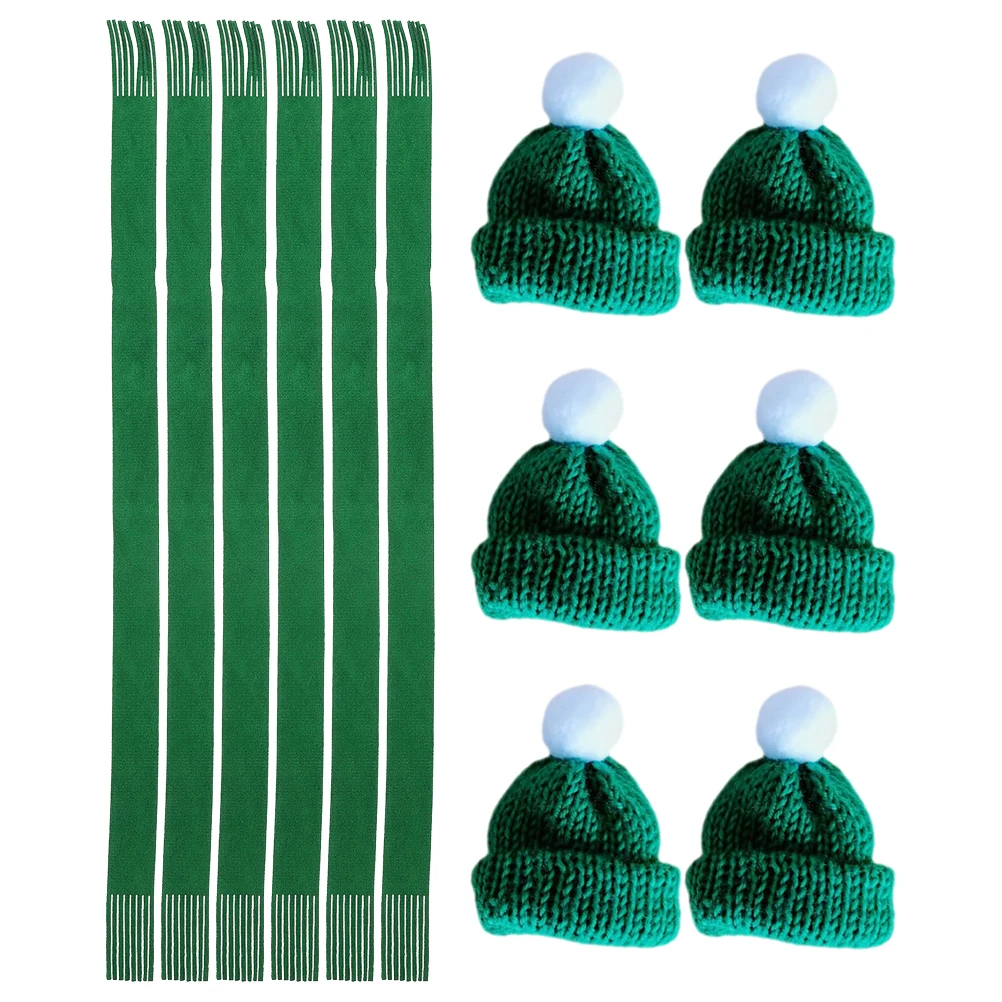 

1 set Christmas Hat Scarf Small Knitted Hats Set Mini Green 15x23cm Scarves 5x7cm Hats for Crafts Bottle