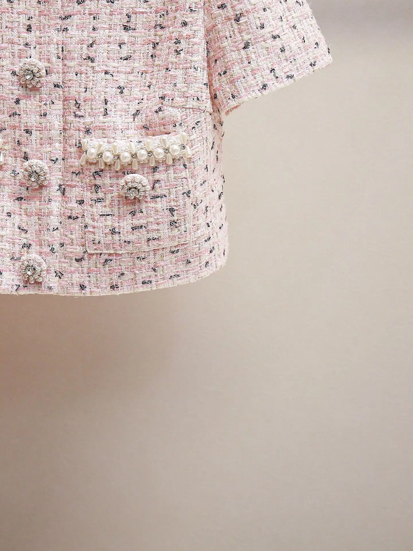 

Spring/Summer Pearls Diamonds Women's Tweed Pink Set Back Slit Midi Skirt + Short Sleeve Round Neck Coat Suit for Lady