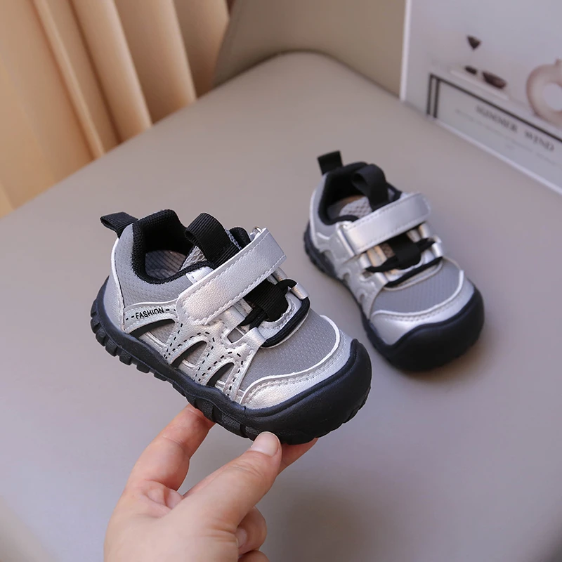 Kids Hollow Breathable Sandal Sneakers Single Velcro Strap Anti Collision Non Slip Sole Boys Girls Summer Footwear