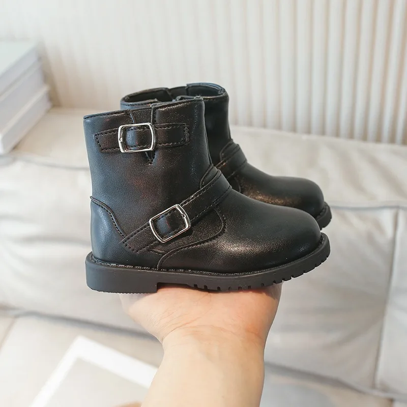 Bottes courtes décontractées à l'offre elles souples pour enfants, version coréenne, bottes simples pour filles, nouvel article, automne 2024