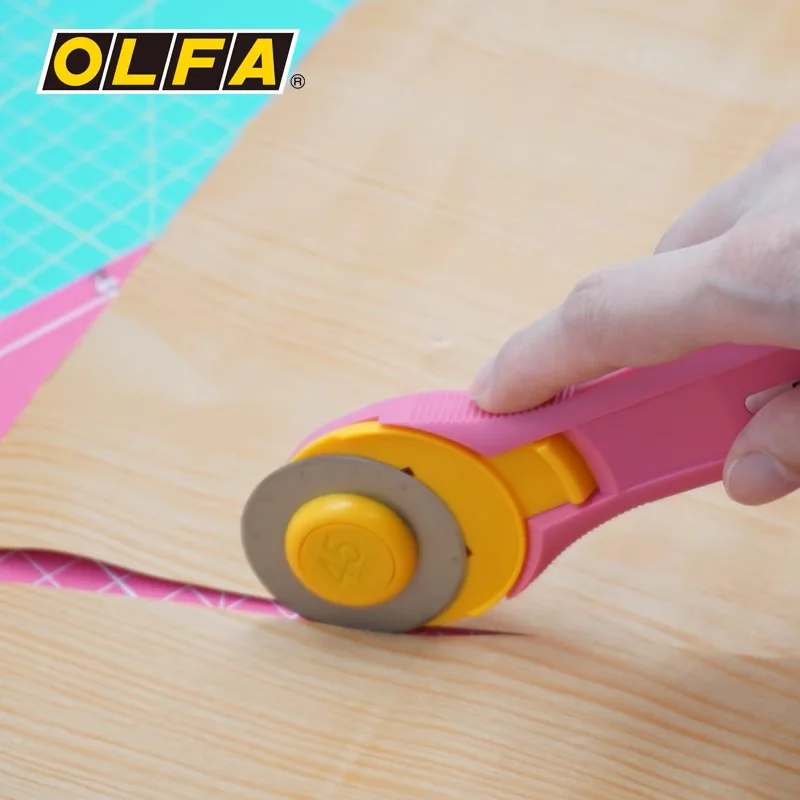 Japanese original OLFA RTY-2C rotary roller art knife 45mm roller cutter RTY-2C/PIK sewing roller cutter fabric cutting slingshot circular blade