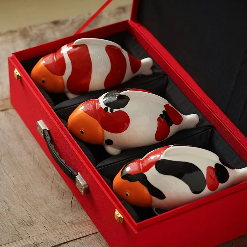 

Koi ceramic ornament artisan Taisho Showa red and white model fish pond park landscaping tea pet decoration