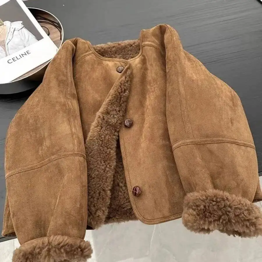 

2026 New Brown Leather Fur Integrated Jacket Autumn Winter Fashion Light Maturity Elegant Commute Style Women's Coat