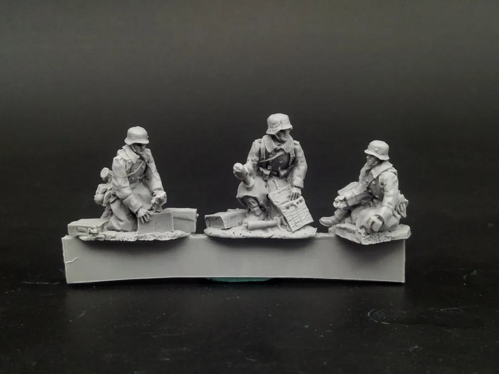 1/72 Scale Die-cast Resin Figure Winter Infantry Team Model Assembly Kit (unpainted)