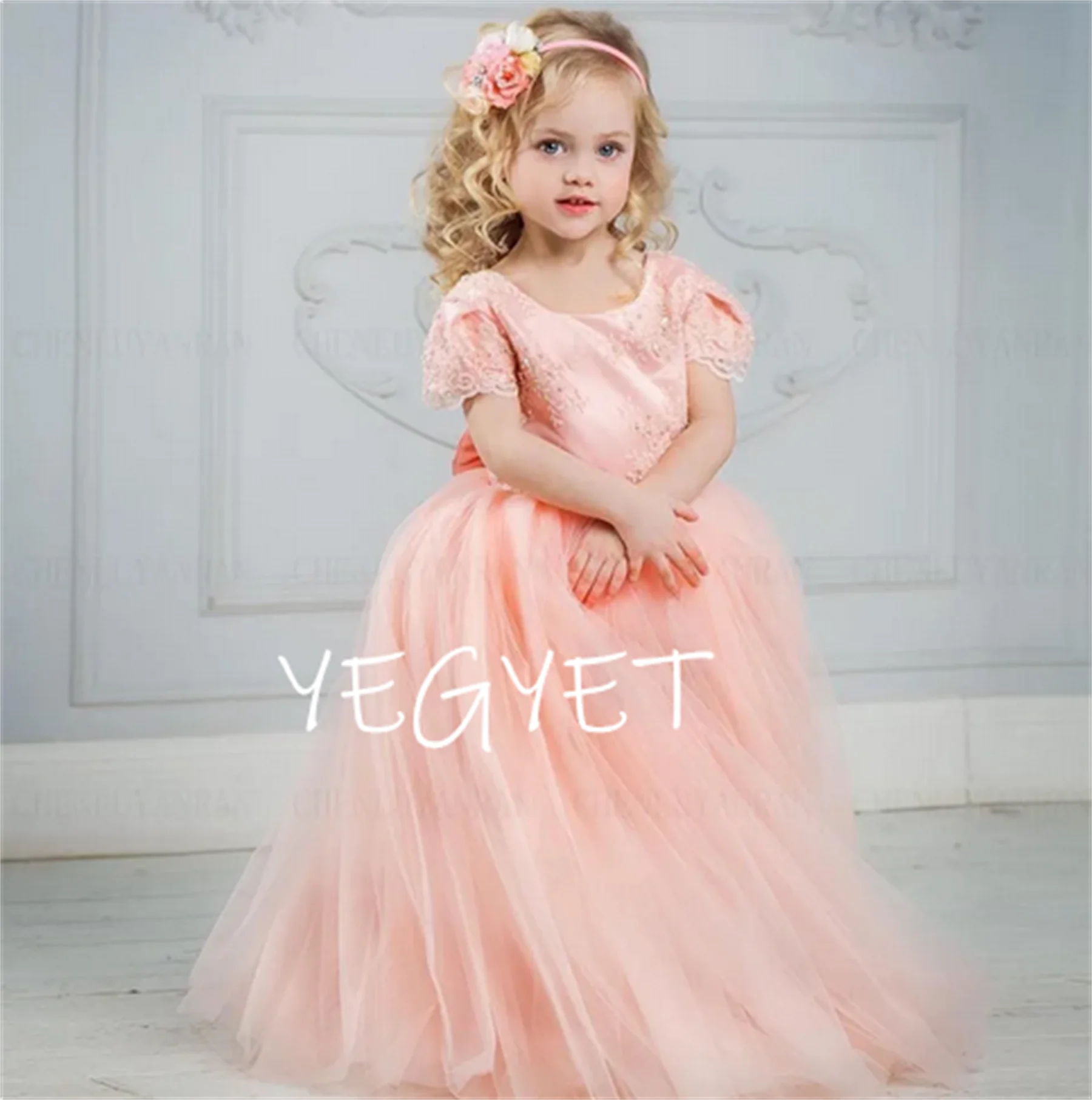 

Cute Tulle Flower Girls Dresses 2023 Short Sleeves A-Line Kids Wedding Party Dress Back Bow Long Elegant Girl Princess Gowns