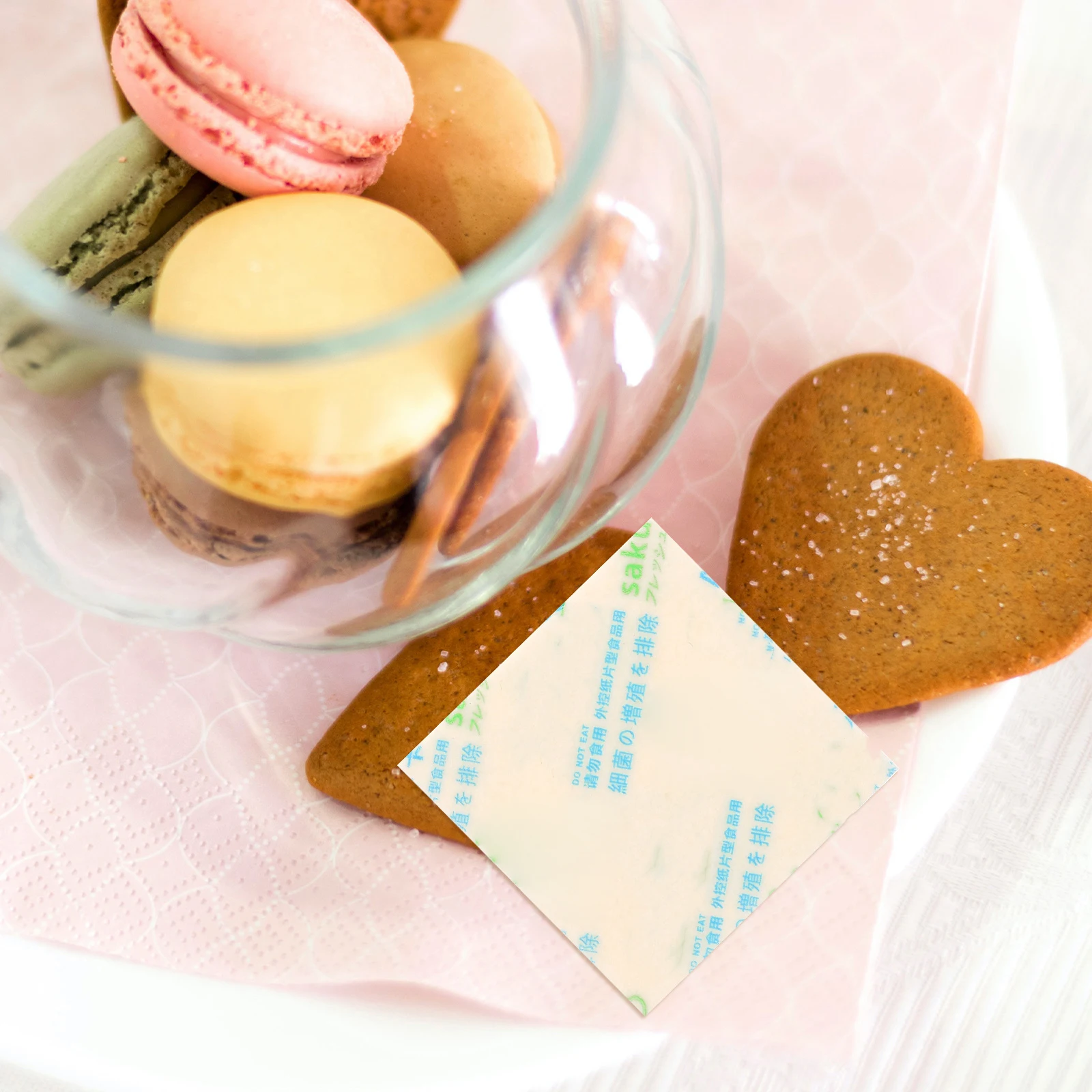 

200Pcs Food Preservation Cards Moistureproof Disposable Paper Food Cards Fresh-Keeping Bread Cake Cheese Storage