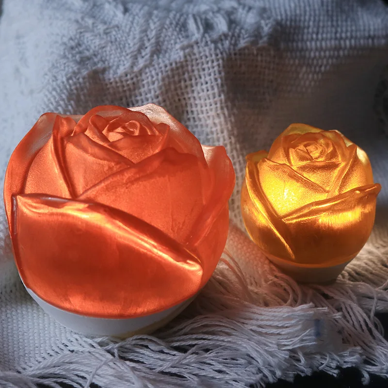 Candle holder mold, rose-scented silicone mold. Petal-shaped three-dimensional groove design. Mold for DIY shaping.