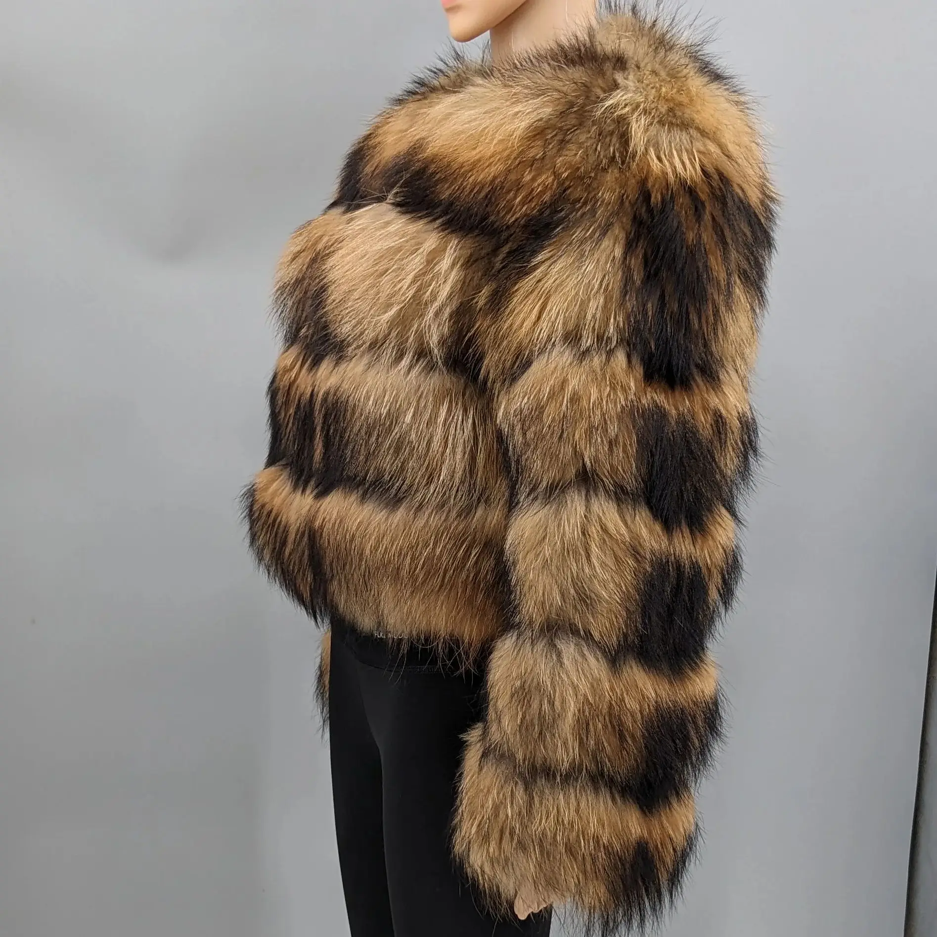 معطف فرو الراكون الطبيعي الحقيقي للنساء الشتاء كامل بيلت الفراء سترة قصيرة طول 51 سنتيمتر 250626