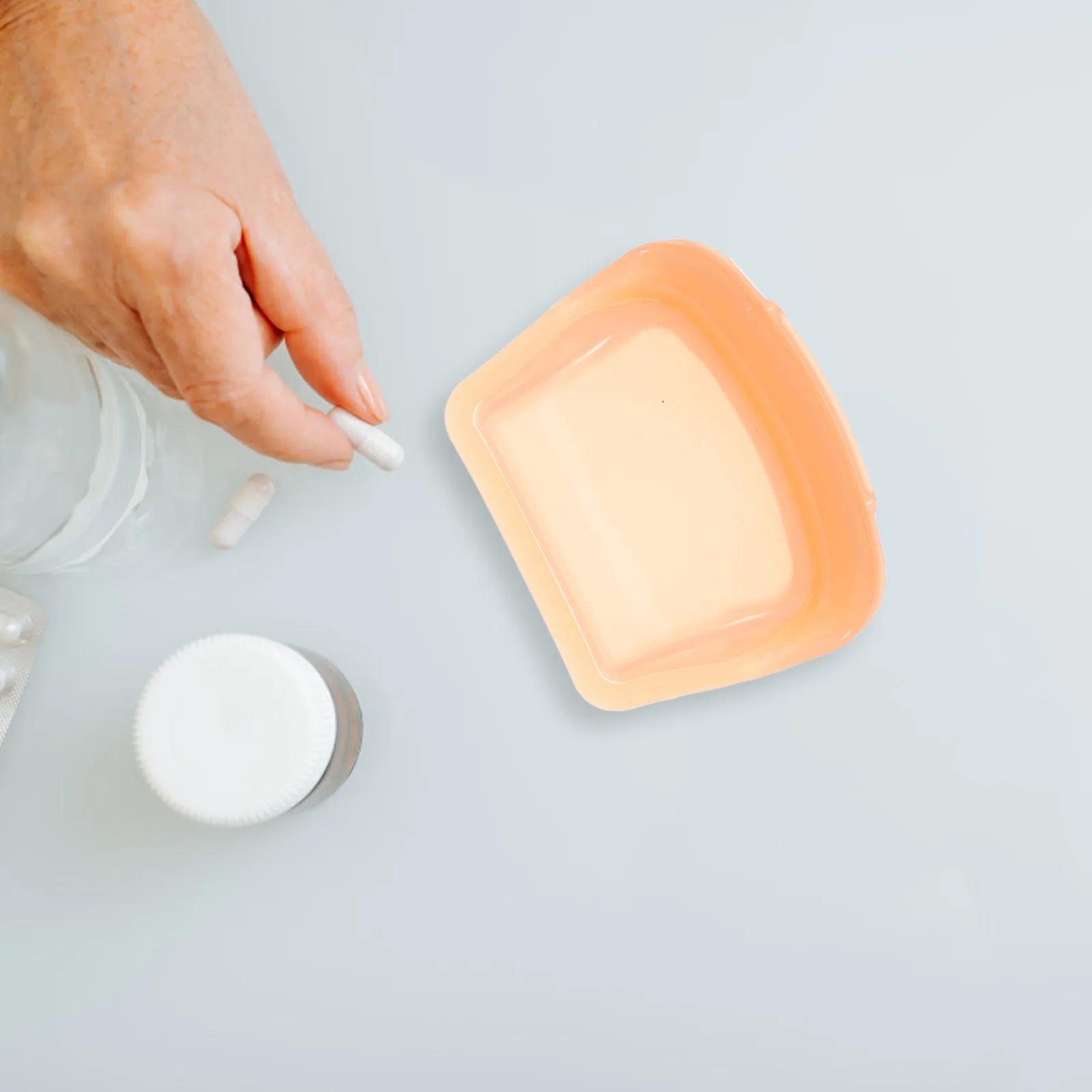 

Набор из 4 прозрачных силиконовых сумок для лекарств, портативный многоразовый органайзер для путешествий, маленький прозрачный контейнер для медикаментов, герметичный футляр для хранения