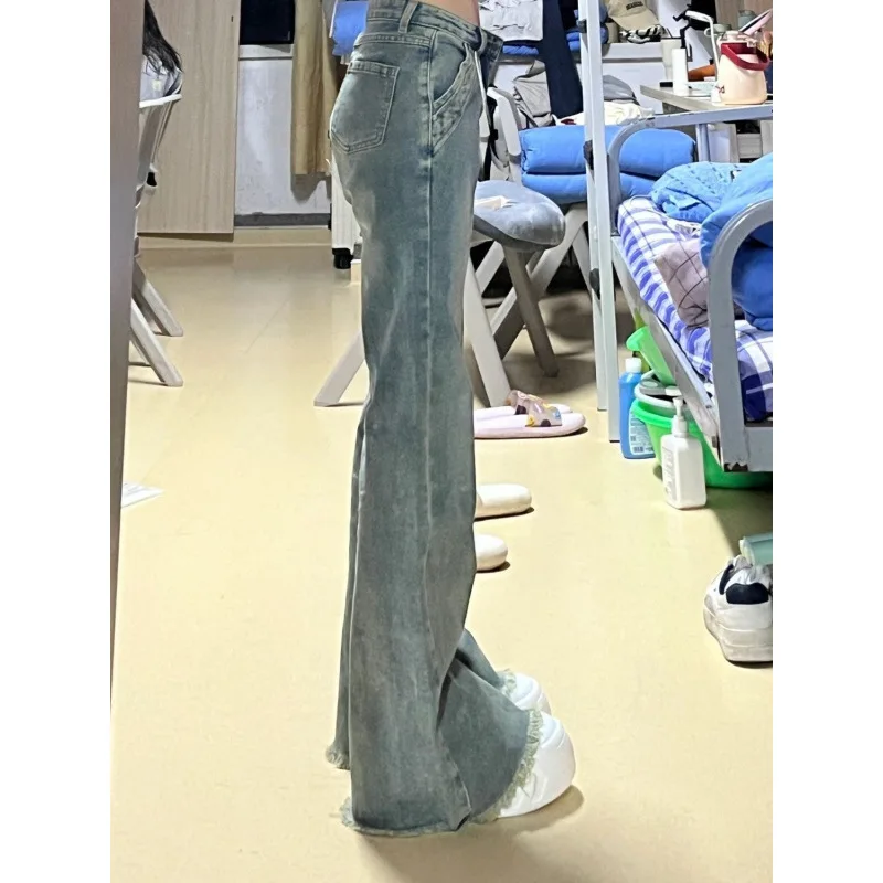 جينز نسائي عالي الخصر متوهج ريترو أخضر مغسول واسع الساق من قماش الدنيم صورة ظلية جذابة ملابس غير رسمية للتاريخ اليومي