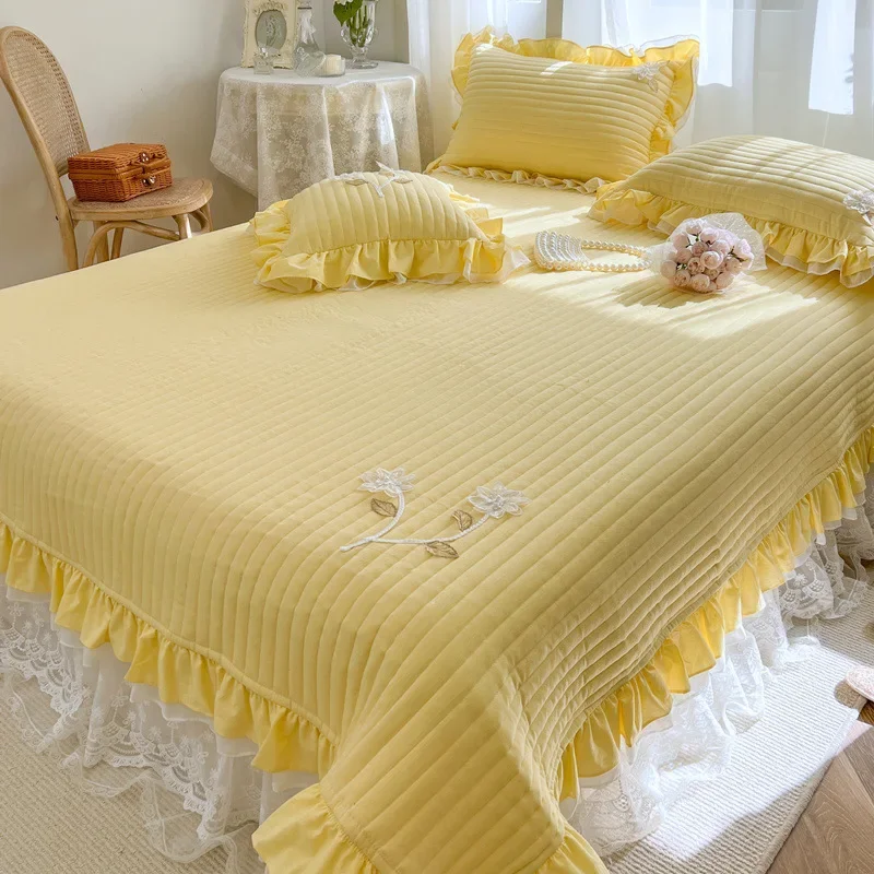 

Cotton yarn-dyed washed cotton bed cover three-piece set of pure padded sheets princess style lace bed skirt four