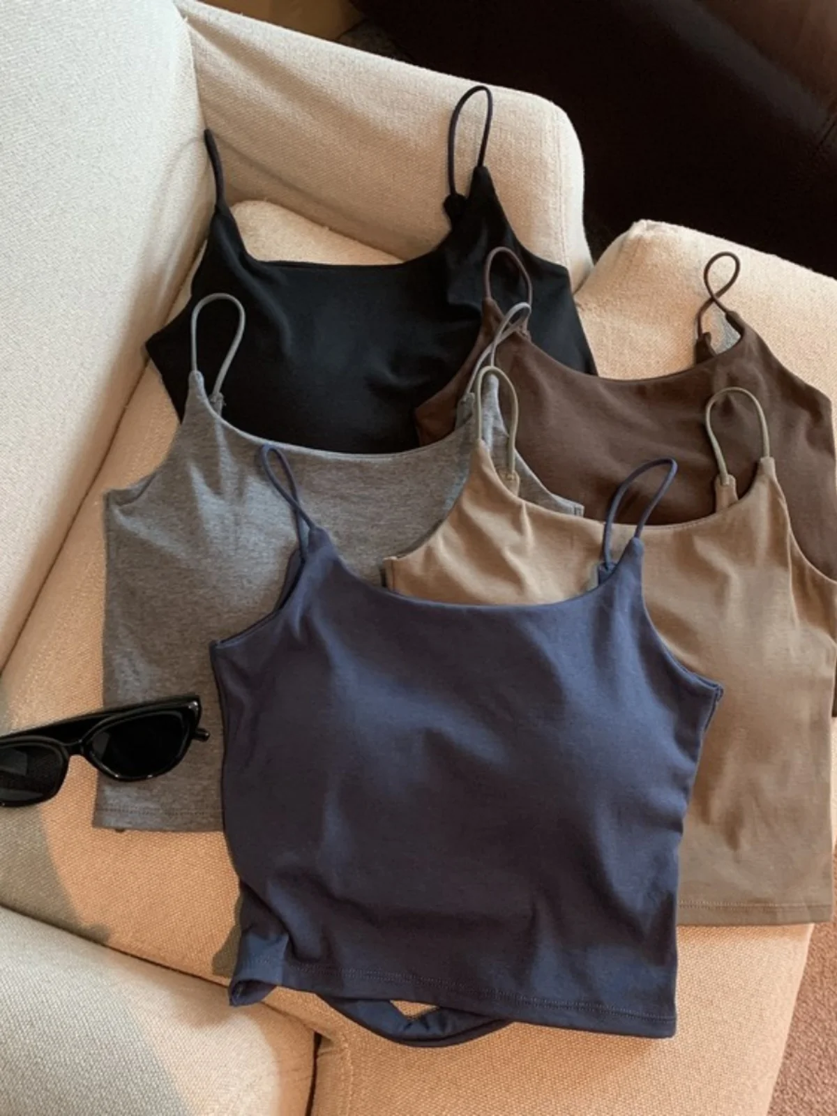 Unique Pure Desire Backless Tank Top Women Summer Outdoor Wear with Chest Pad Bra Short Style Special Commute Style Vest