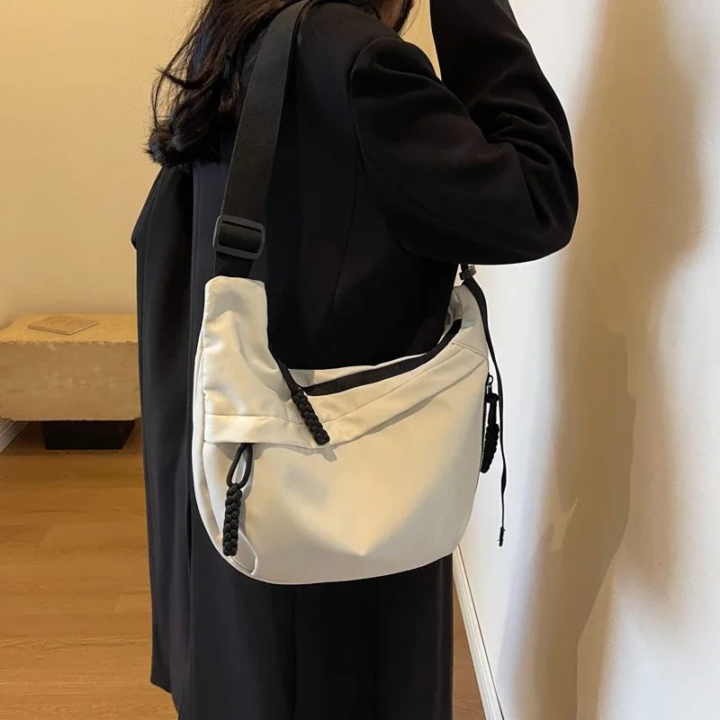 

New Fashion Trend Designer Brands For Girls Big Size Popular Leisure Girls Women Crossbody Shoulder Canvas Bags For Shopping