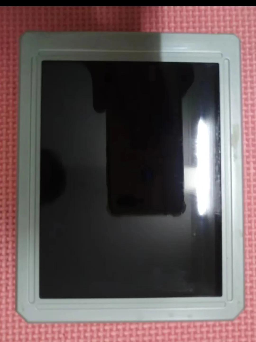 

LM32C041 LCD display screen
