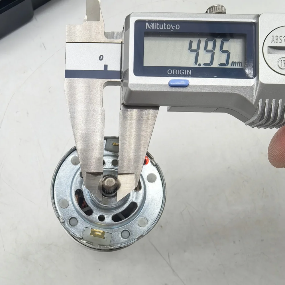 775 Motor 12-24VDC D-Axis Front and Rear Double Ball Bearings Circular Shaft Cooling Fan for High Torque in Robot Applications
