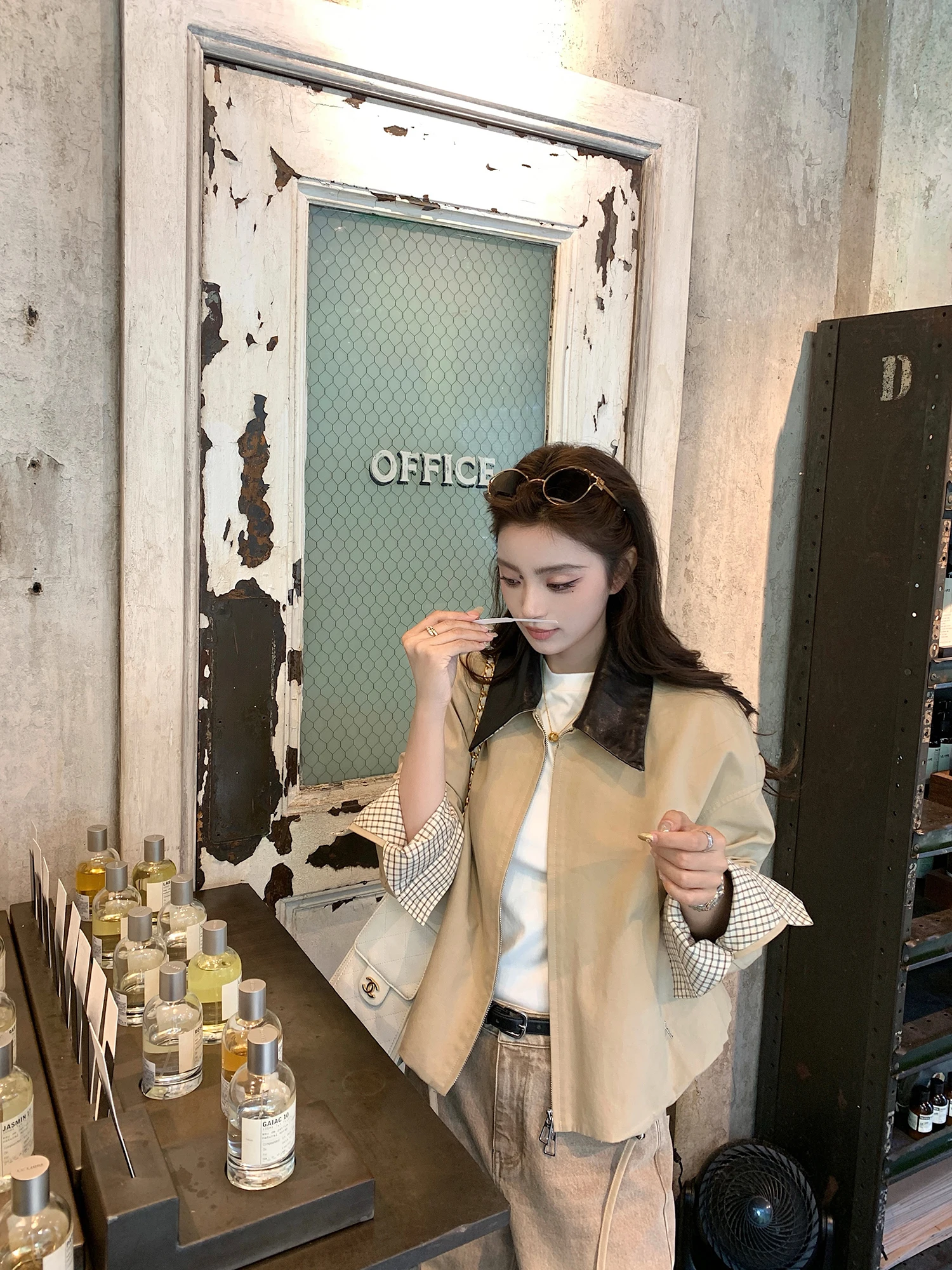 

Женская модная верхняя одежда Artist Bla Label в стиле ретро с цветными блоками, воротником, из кожи и смесового хлопка, весна-осень