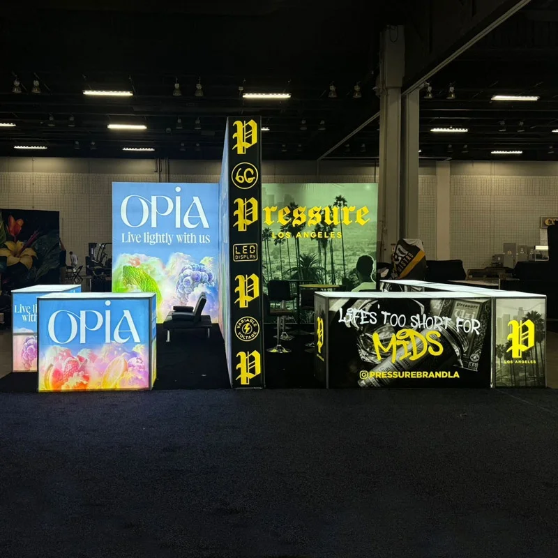 20X20 Foot Portable Trade Show Booth Backdrop Modular Exhibition Booth Design Fair Stand Tradeshow Booth Display with Counter