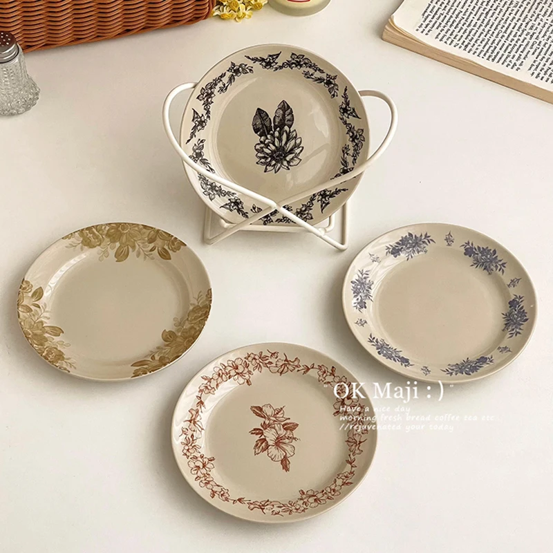 

French Ceramics Small Plates Retro Floral Snack Disc High-end Casual Dessert Plates Household Afternoon Tea Cake Tableware