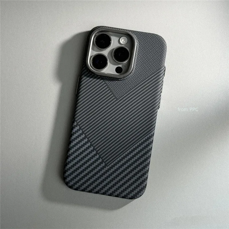 from PPC Für iPhone 17 16 15 14 Pro Max Hülle Kohlefaser Abstrakt Geometrisch für MagSafe Cover Magnetisches Ladegehäuse Kamera-Schutz Funda 6
