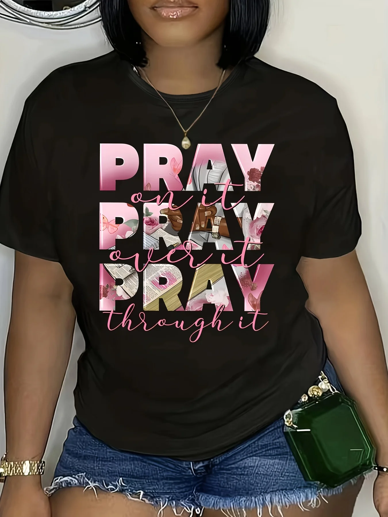 Magliette casual da donna con "Pray On It Pray Over It Pray Through It" Citazione ispiratrice e scritte floreali Magliette da donna