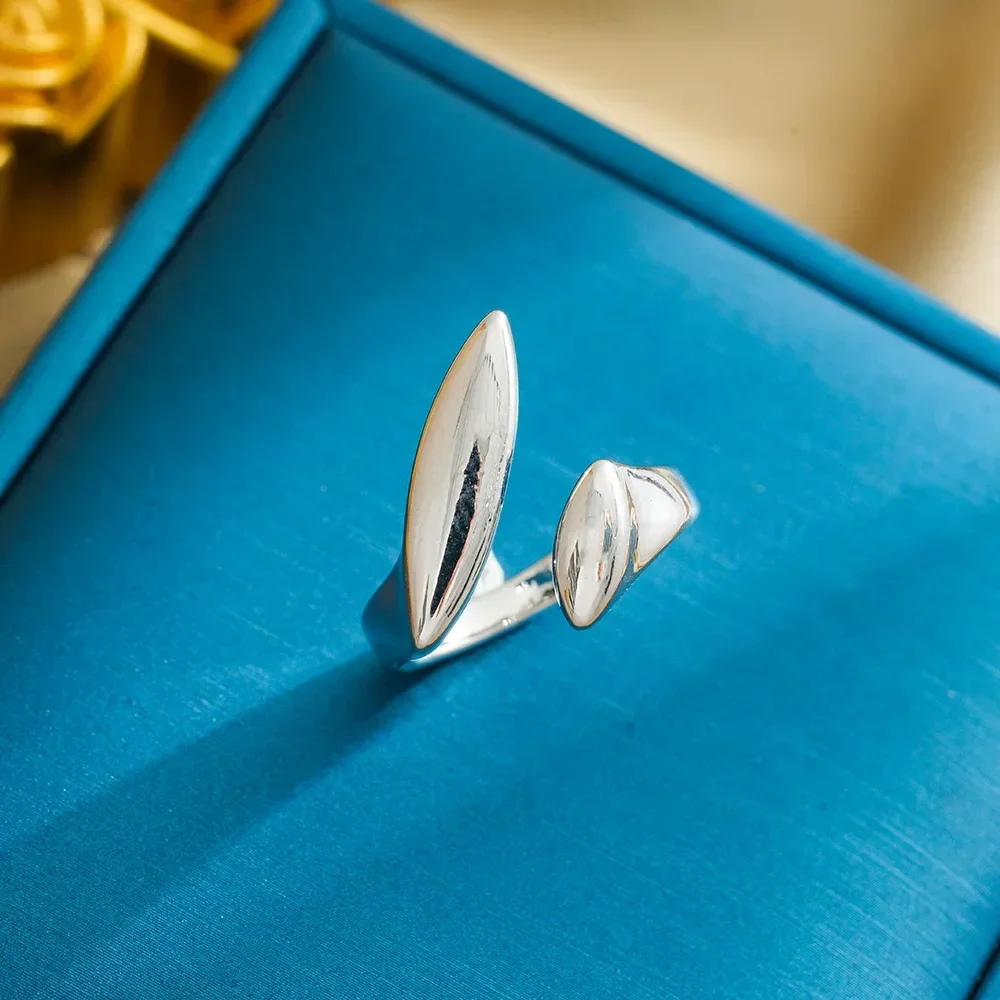 2025новое женское открывающееся кольцо из 18-каратного золота с зеркальной лавой и неравномерной геометрической дугой