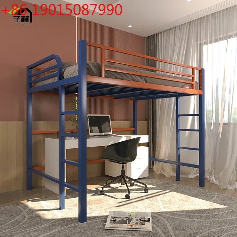 

Двухъярусная кровать с железным каркасом, на втором этаже, с верхним и нижним ярусами, для квартиры, с нижней полкой/столом.