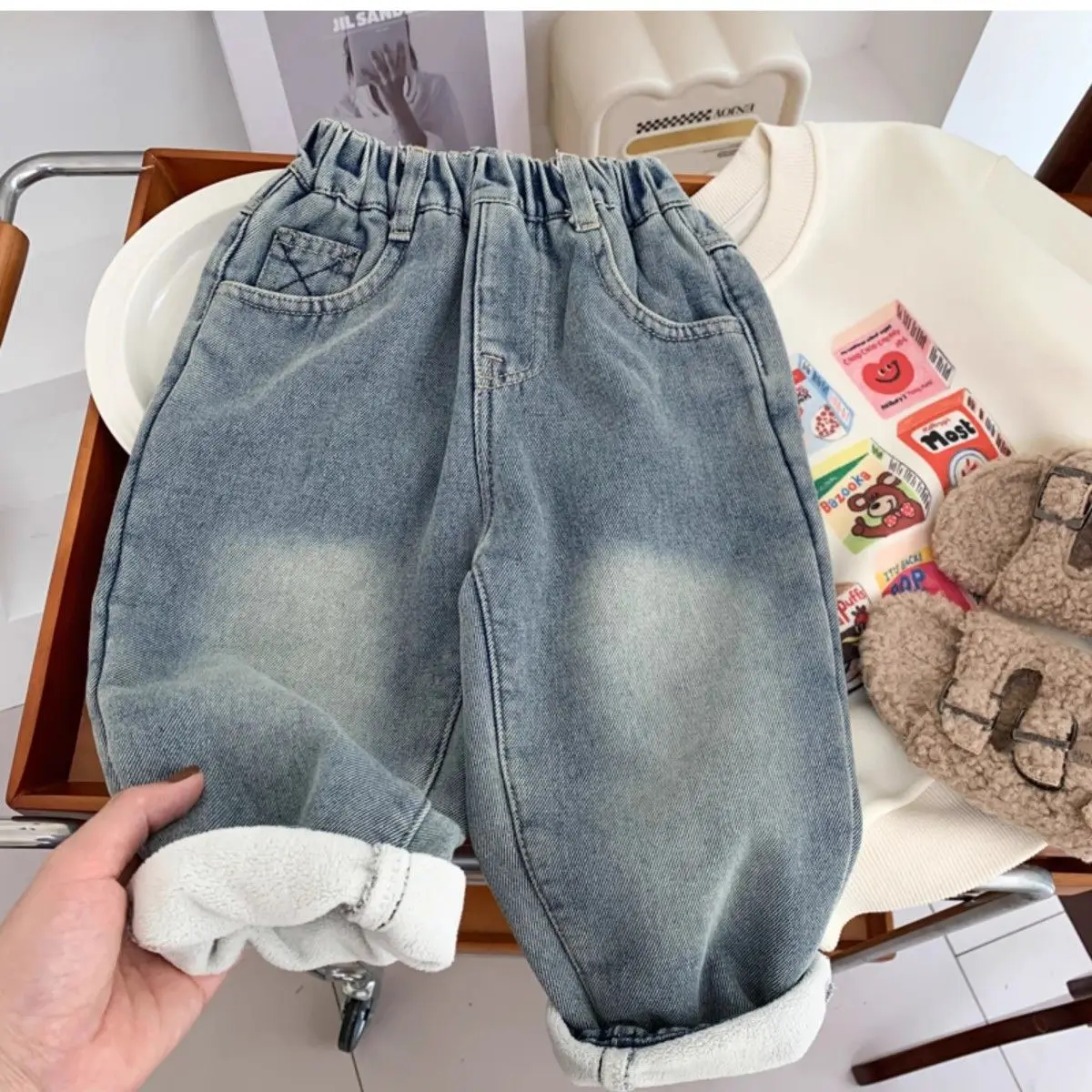 

Новые флисовые джинсы «все в одном» для мальчиков, осенние и зимние детские стильные теплые штаны, детские красивые брюки на резинке