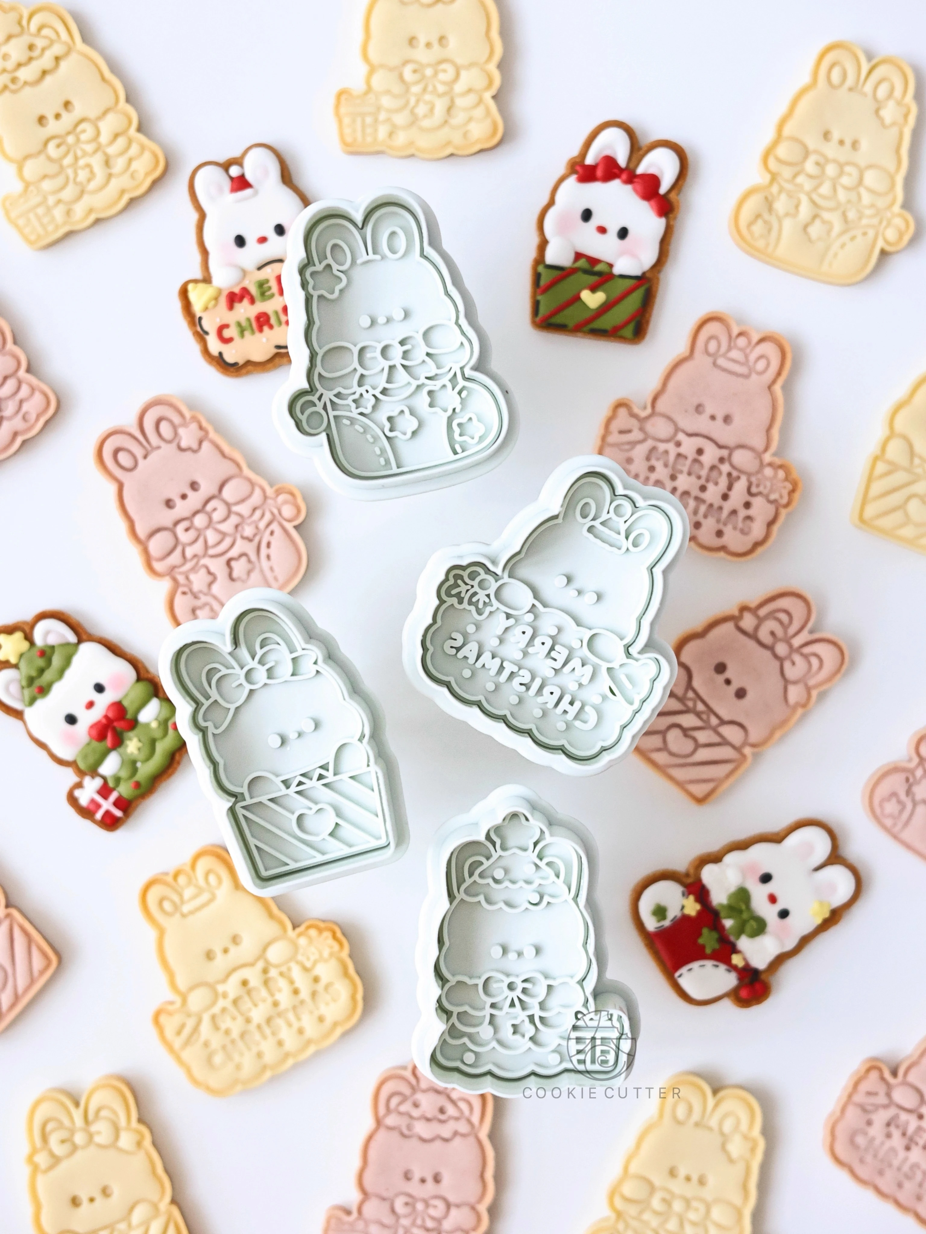 4Pcs/Set Christmas Rabbit Pattern Cookie Cutter Xmas Bunny Shape Biscuit Stamp DIY Frosting Fondant Cake Tools And Accessories