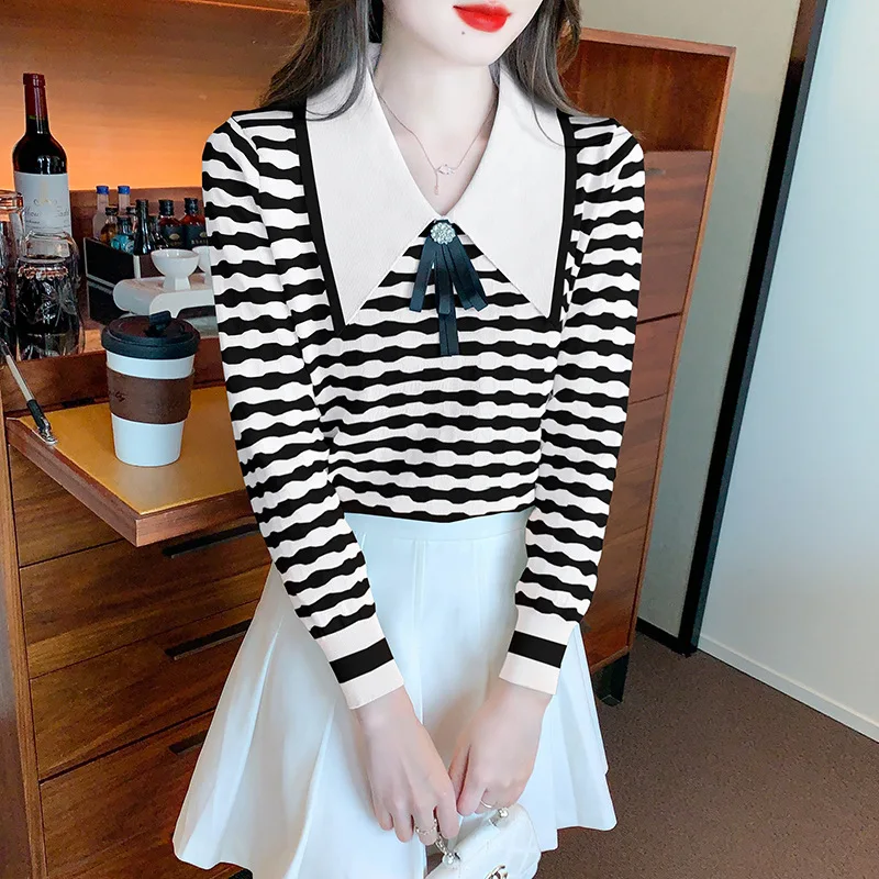 

Women Winter Autumn New Doll Neck Bow Stripe Knitted Fashion Underlay Sweaters