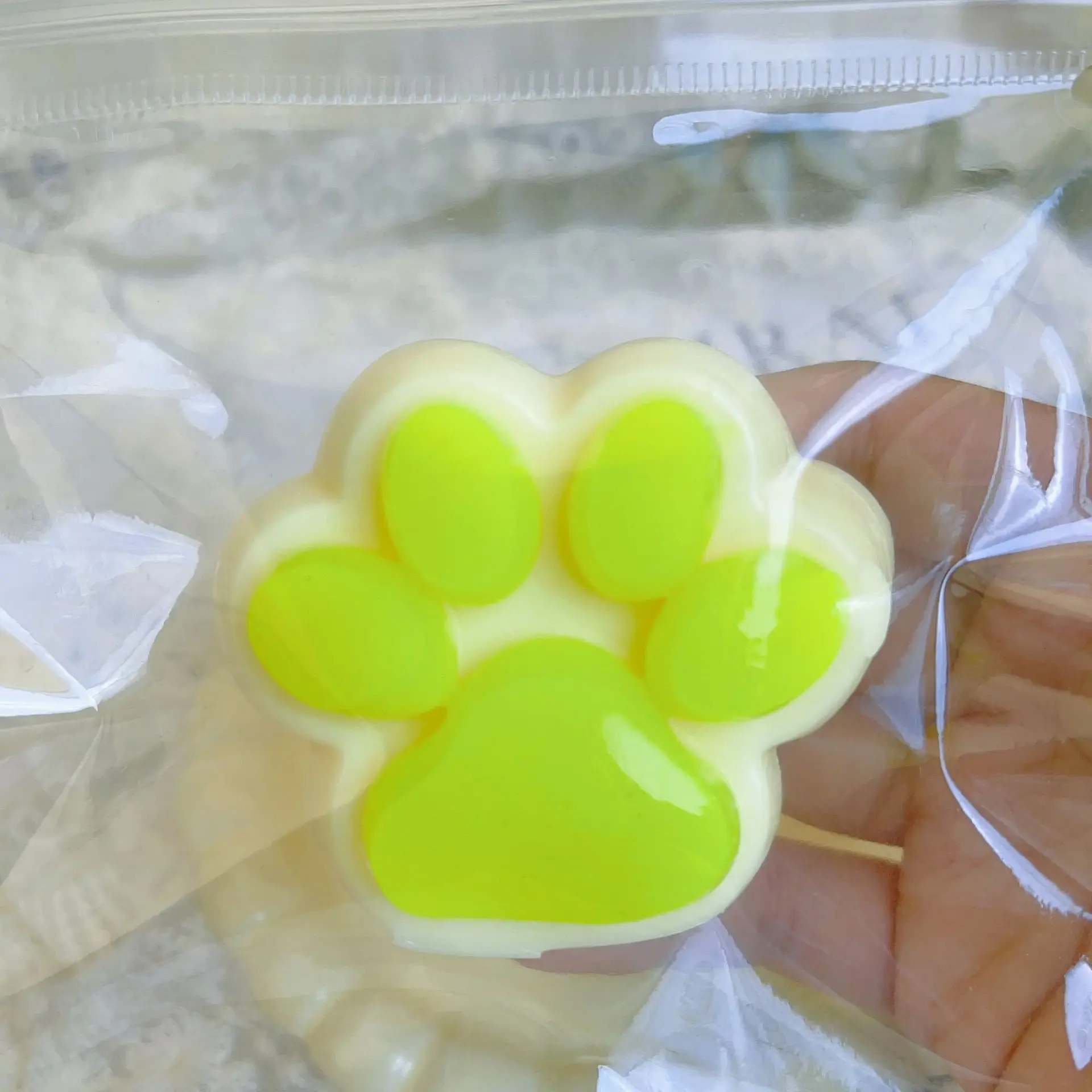 Cute Grapes Sweet Orange Cat Paw Soft Sticky Mud Feel Slow Rebound Squeeze Toy Cartoon Cat Paw Sensory Stress Relief Toy For Kid