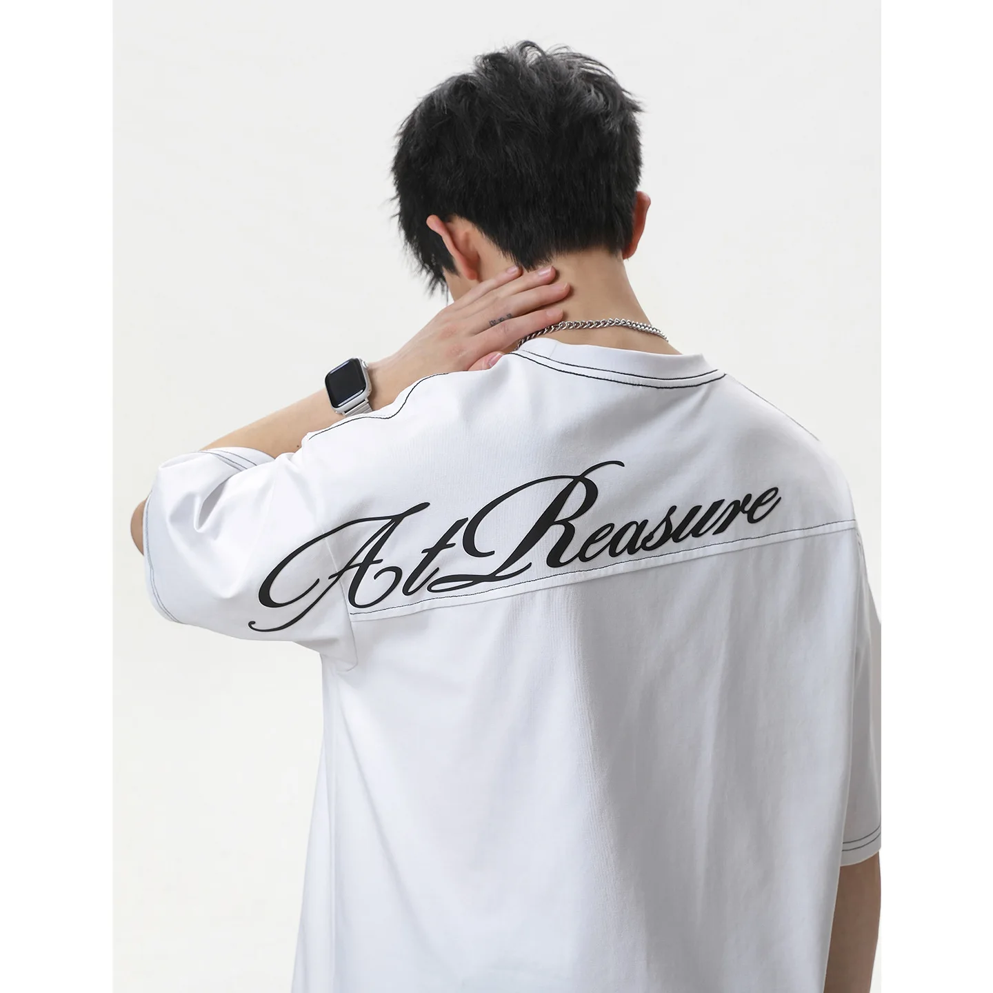 TFETTERS 2026 Summer American Retro Men's T-Shirt Back Split Design Letter Print Loose Fit Streetwear Casual Short Sleeve Top