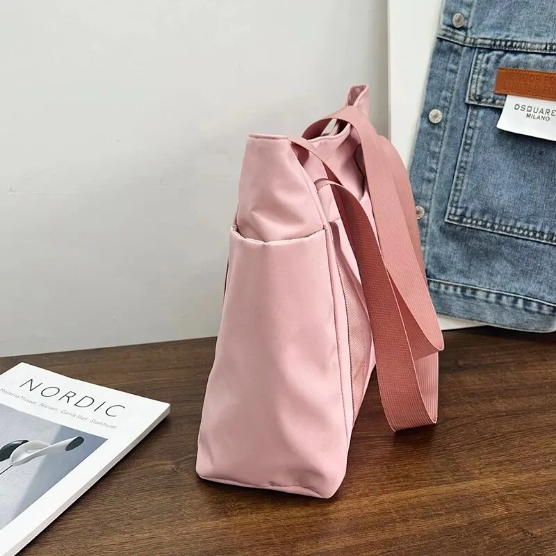 Borsa tote casual di grande capacità, borsa per mamma leggera ed elegante, borsa per pendolari a spalla singola