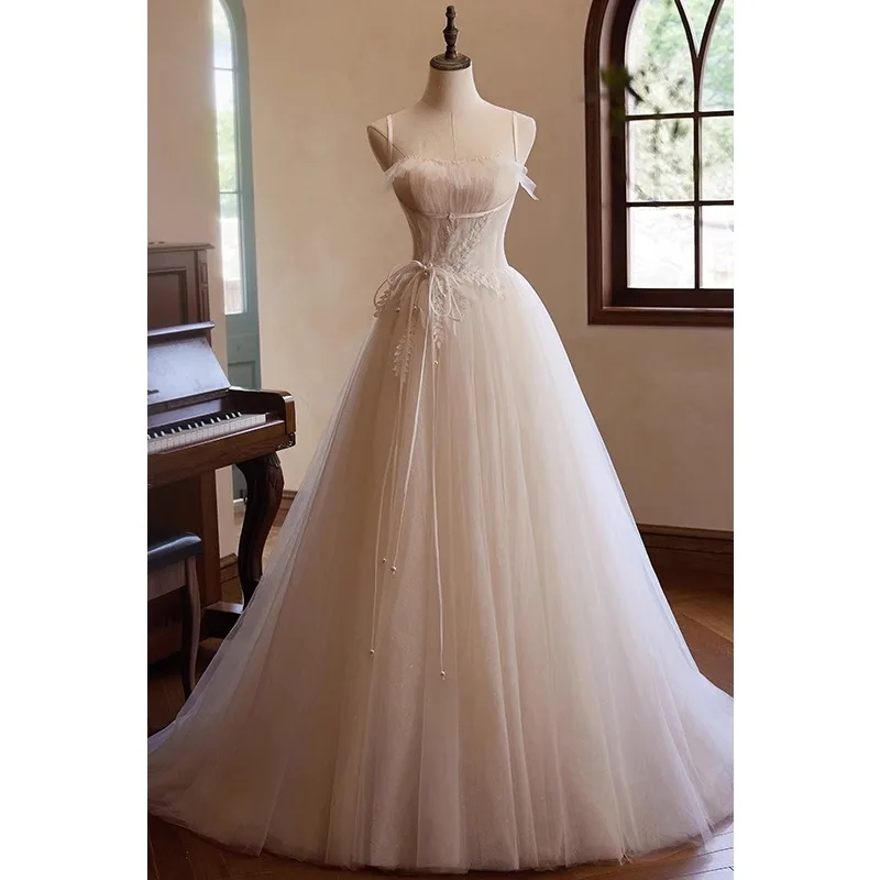 فساتين زفاف الأميرة الفرنسية الرجعية بسيطة الشمبانيا زهرة الدانتيل السباغيتي حزام حزب اللباس الدانتيل يصل فستان سهرة مخصص