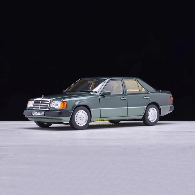 โมเดลรถจำลองอัลลอยด์ รถเบนซ์ E-Class W124 230E ปี 1990 รุ่นซีดาน สเกล 1:18 ของสะสม ของเล่น ของที่ระลึก ของตกแต่ง