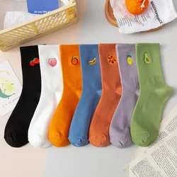 Happy Colorful Women Socks Cute Embroidery Cartoon Fruit Peach Strawberry Avocado Banana Creative Combed Cotton Socks for Girls